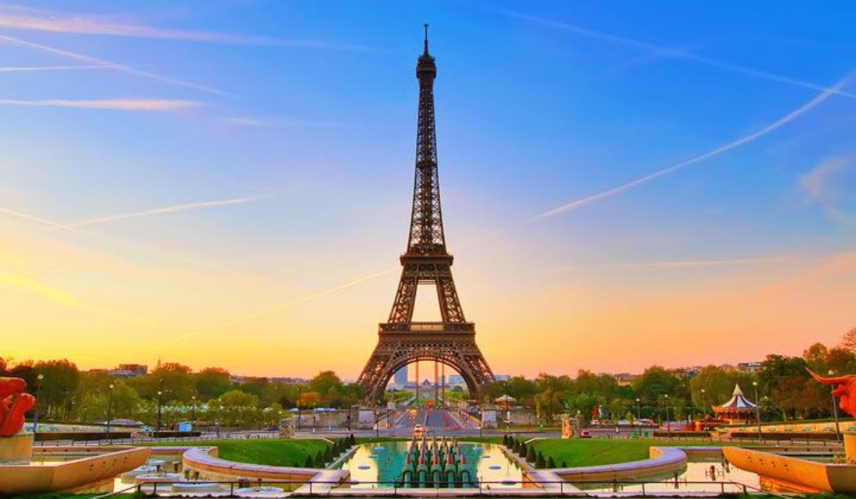 Euro Familia Escape: 7 Days Of Magic, Culture &amp; Adventure In Paris!